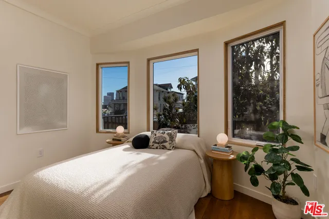 $1,295,000 | 1605 Council Street, Los Angeles, CA 90026