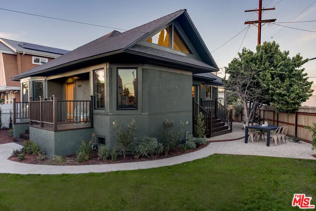 $1,295,000 | 1605 Council Street, Los Angeles, CA 90026
