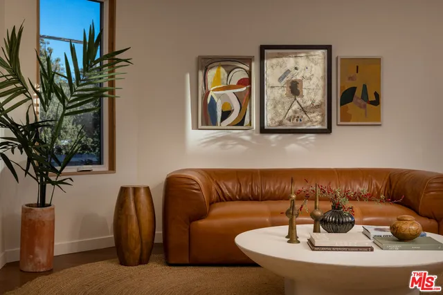 $1,295,000 | 1605 Council Street, Los Angeles, CA 90026