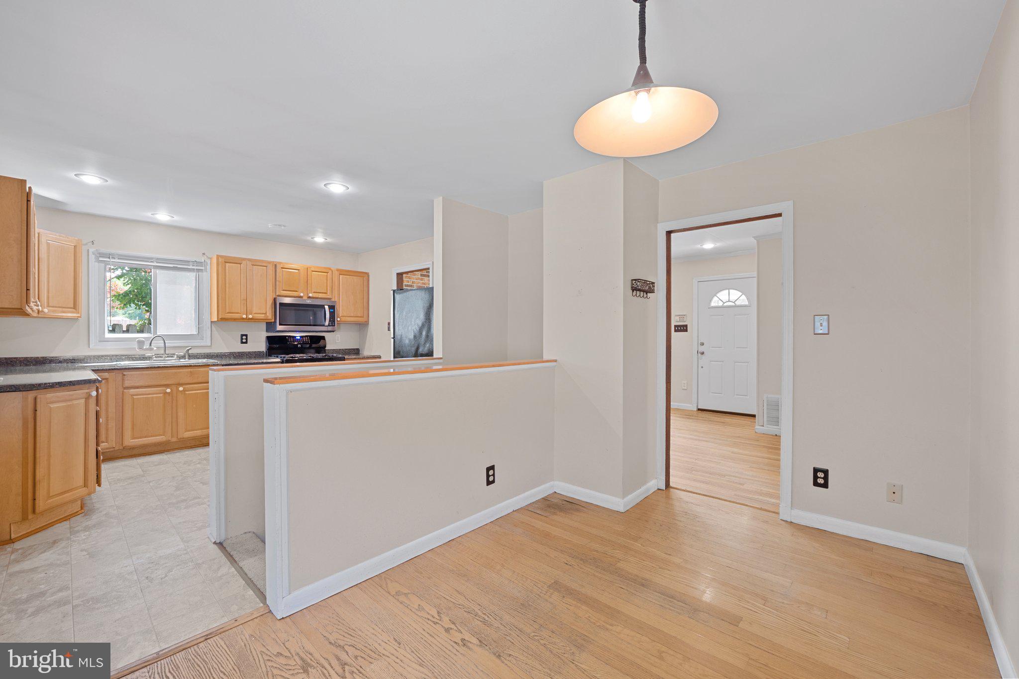 144 Cedarmere Road Owings Mills, MD 21117 - Photo 11 of 32 Dining Room