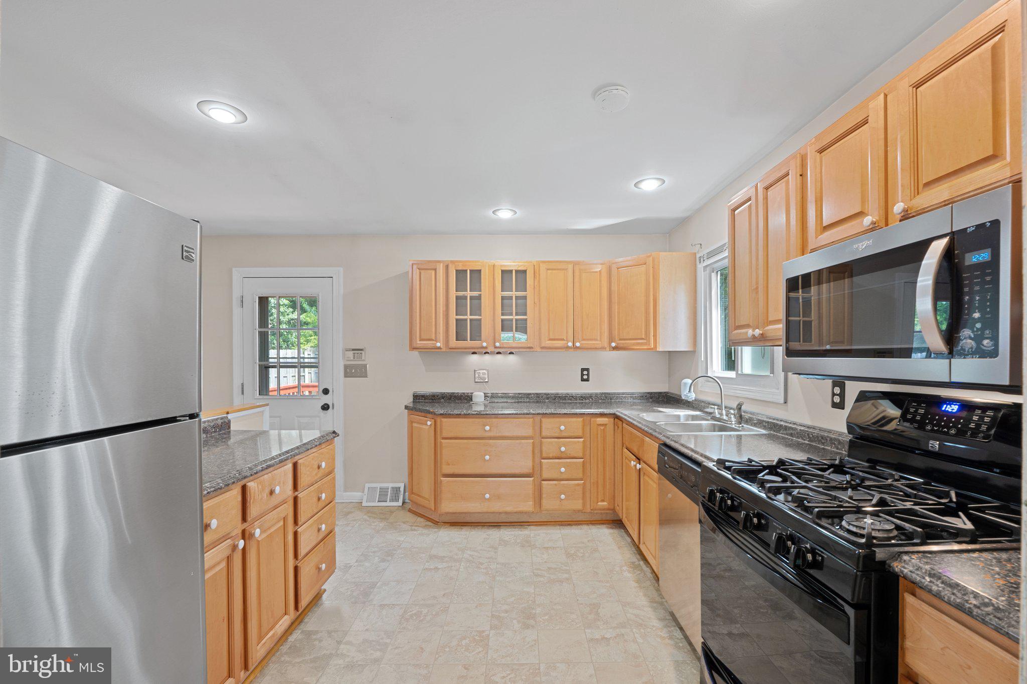 144 Cedarmere Road Owings Mills, MD 21117 - Photo 8 of 32 Kitchen