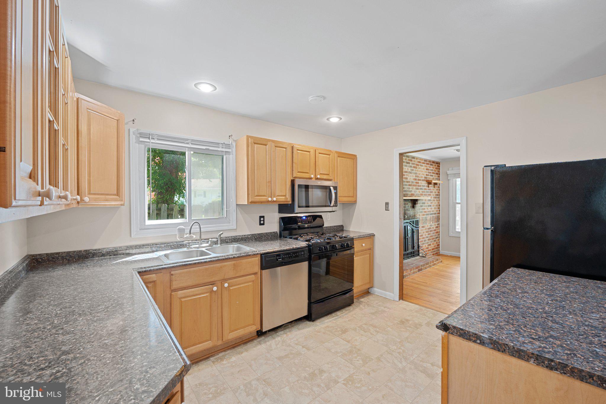 144 Cedarmere Road Owings Mills, MD 21117 - Photo 10 of 32 Kitchen