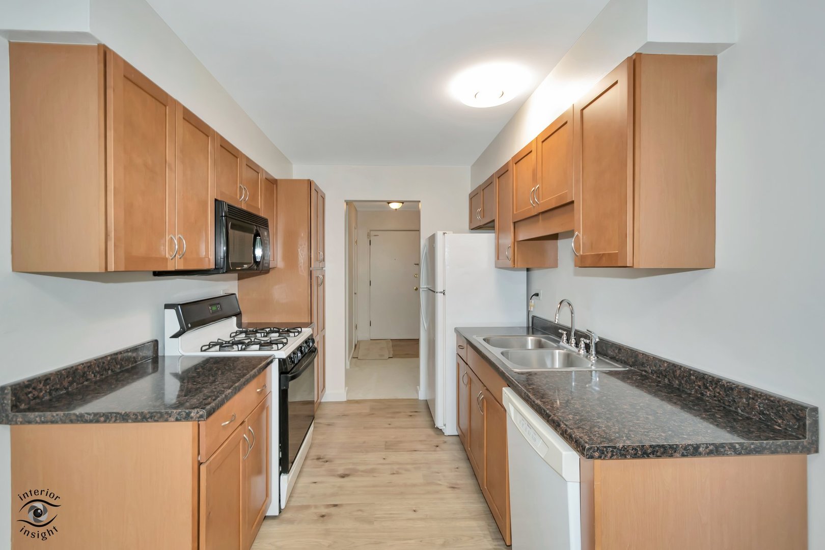 1311 South Finley Road, Unit 218 Lombard, IL 60148 - Photo 8 of 20 Gallery Image 8