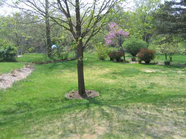 4920 Fairhaven Road Davenport, IA 52807 - Photo 3 of 5 Gallery Image 3