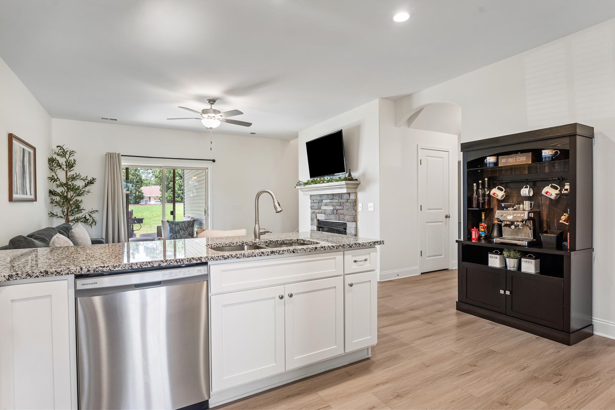 2622 Karkinnen Way Moore, SC 29369 - Photo 7 of 37