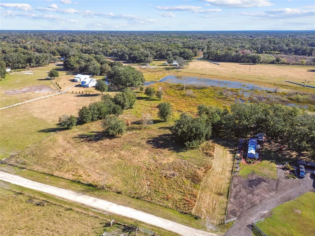 Southwest 32nd Bushnell, FL 33513 - Photo 34 of 35 a view of a ocean with beach