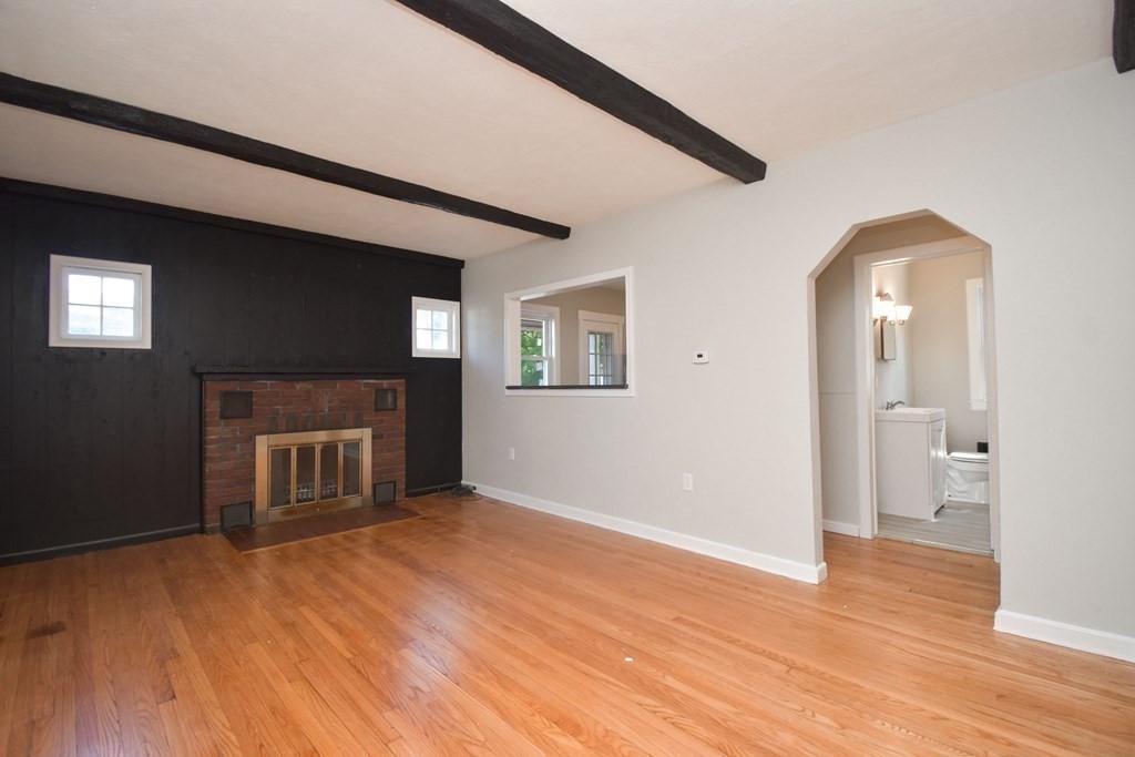 258 Shawmut Street Springfield, MA 01108 - Photo 2 of 38