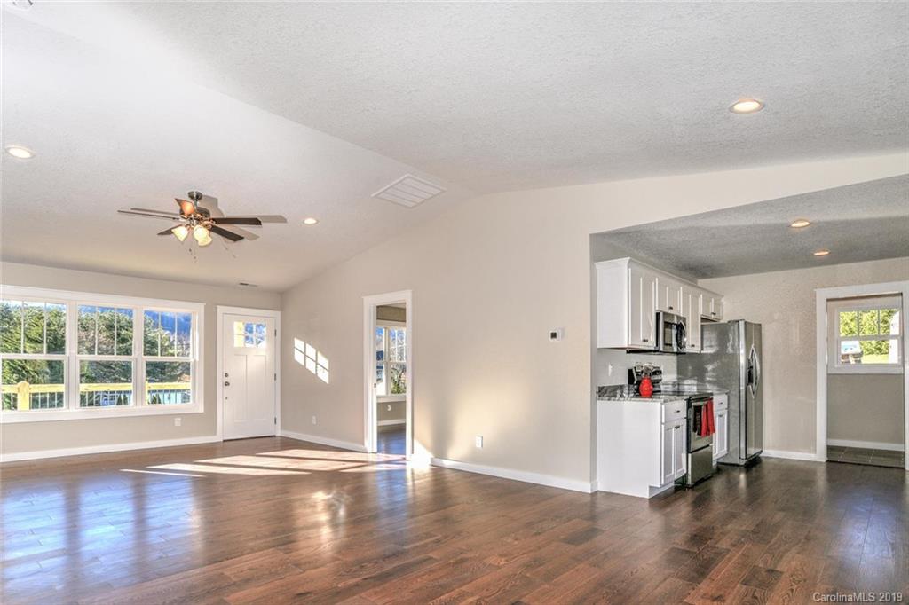 478 Morgan Road Candler, NC 28715 - Photo 6 of 31 Gallery Image 6