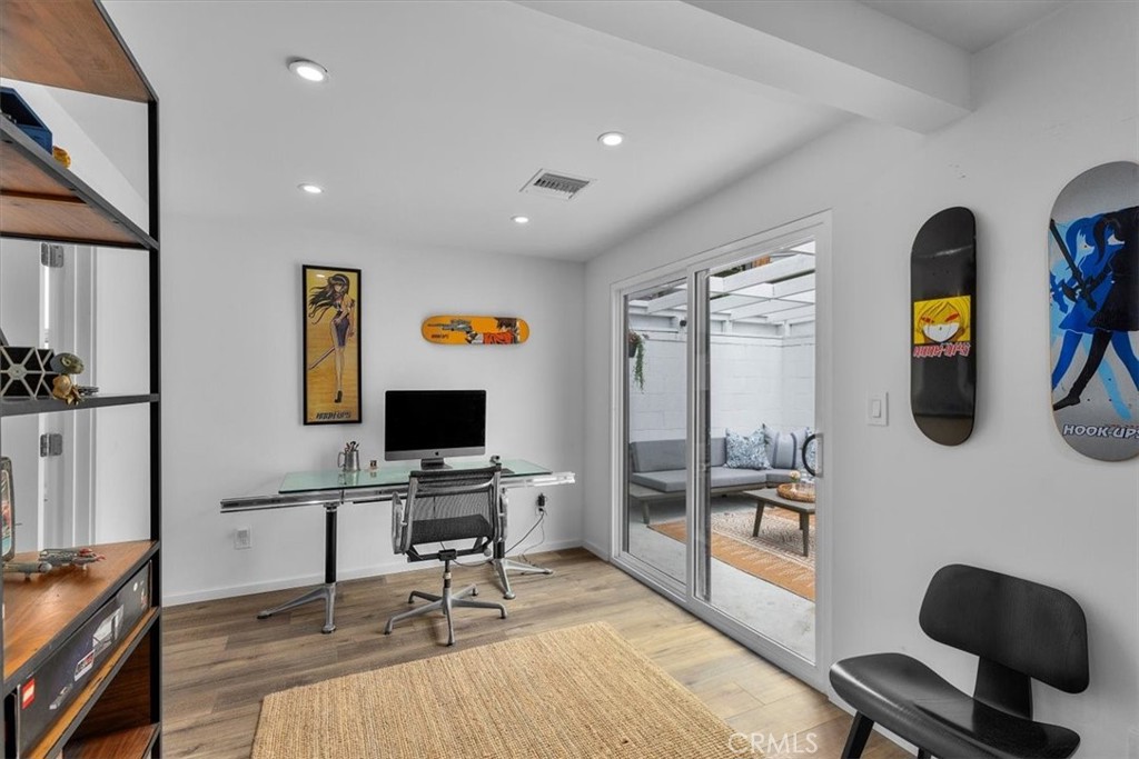 2500 Pine Avenue Manhattan Beach, CA 90266 - Photo 21 of 28