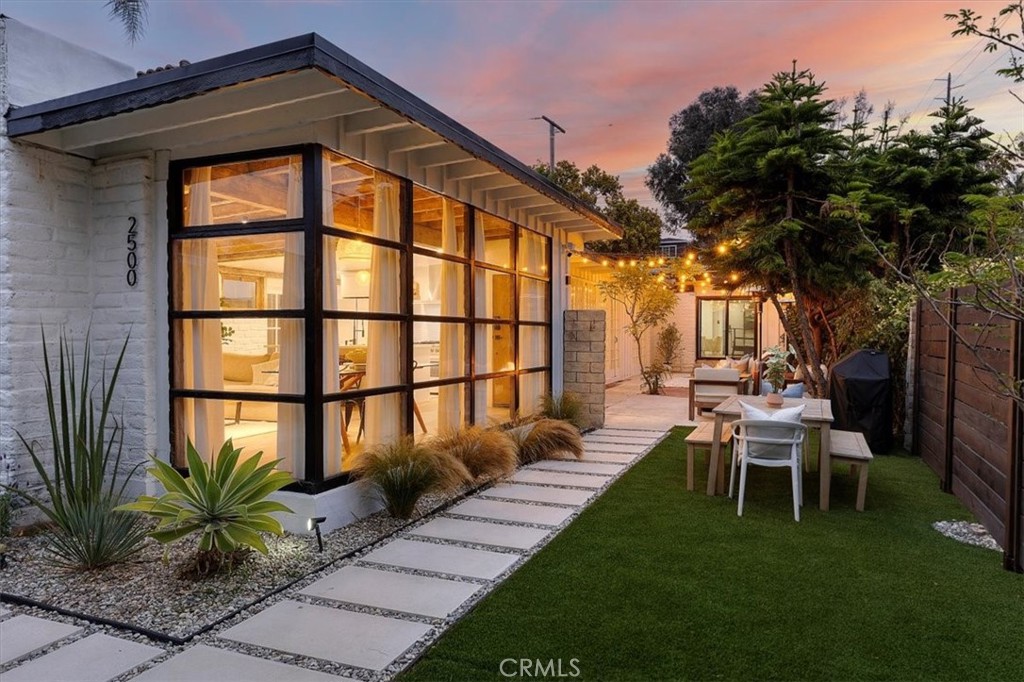 2500 Pine Avenue Manhattan Beach, CA 90266 - Photo 26 of 28