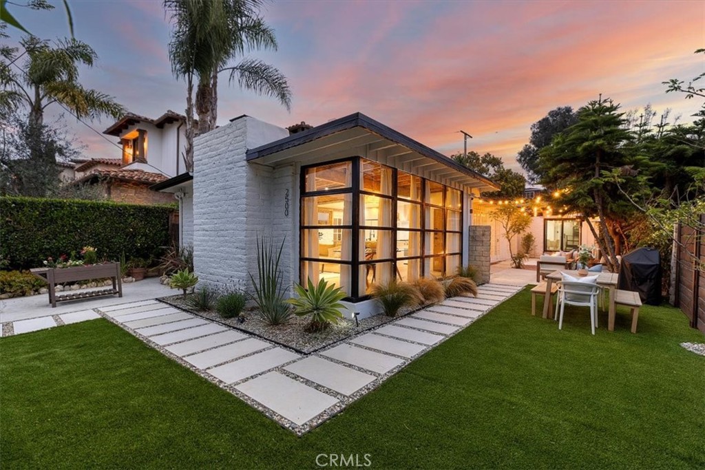 2500 Pine Avenue Manhattan Beach, CA 90266 - Photo 27 of 28