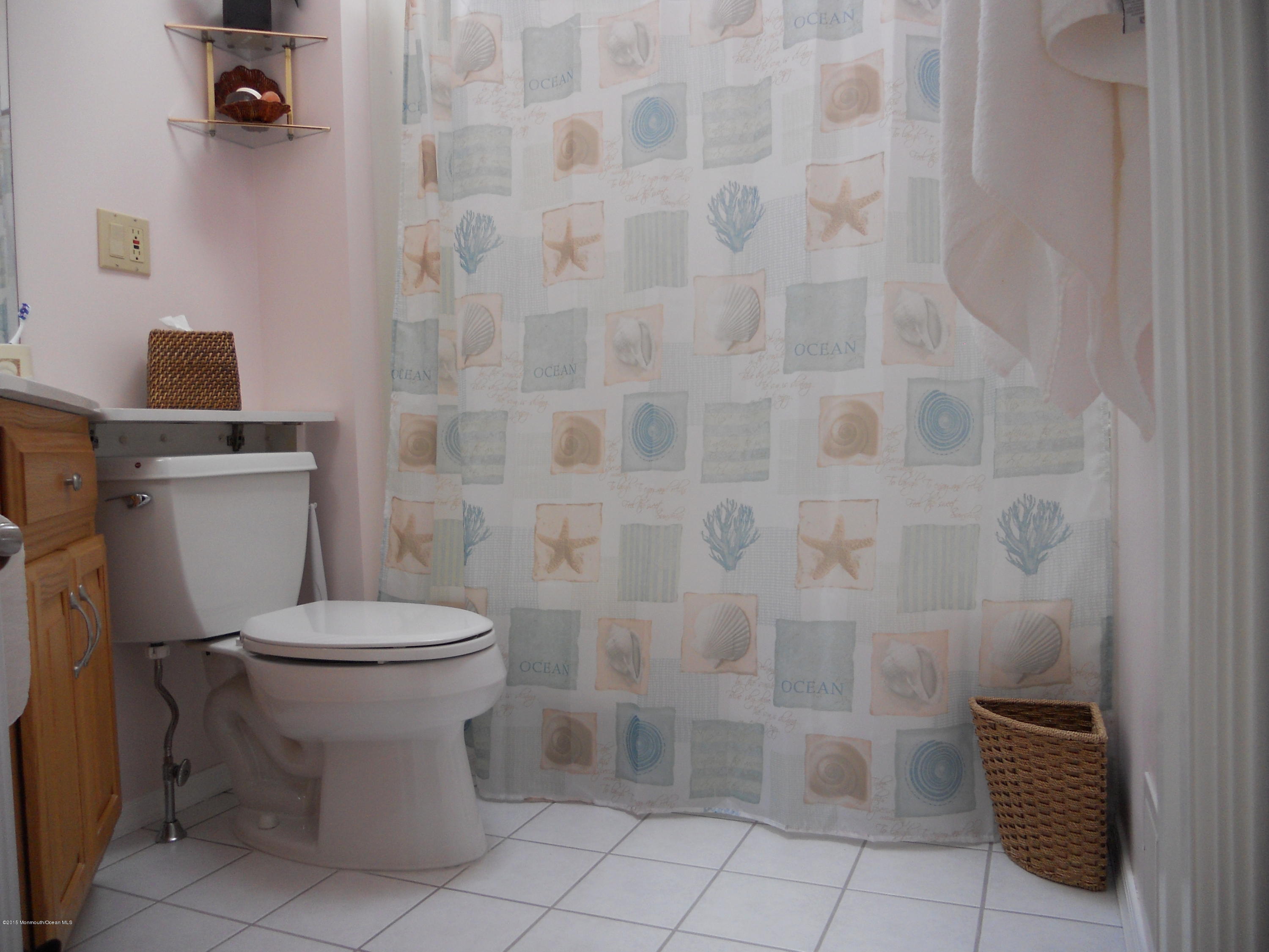 13 East Pimlico Road Little Egg Harbor, NJ 08087 - Photo 18 of 26 Main Bath