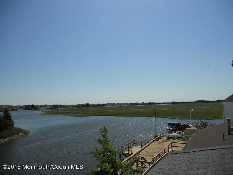 13 East Pimlico Road Little Egg Harbor, NJ 08087 - Photo 3 of 26 Wetland Views