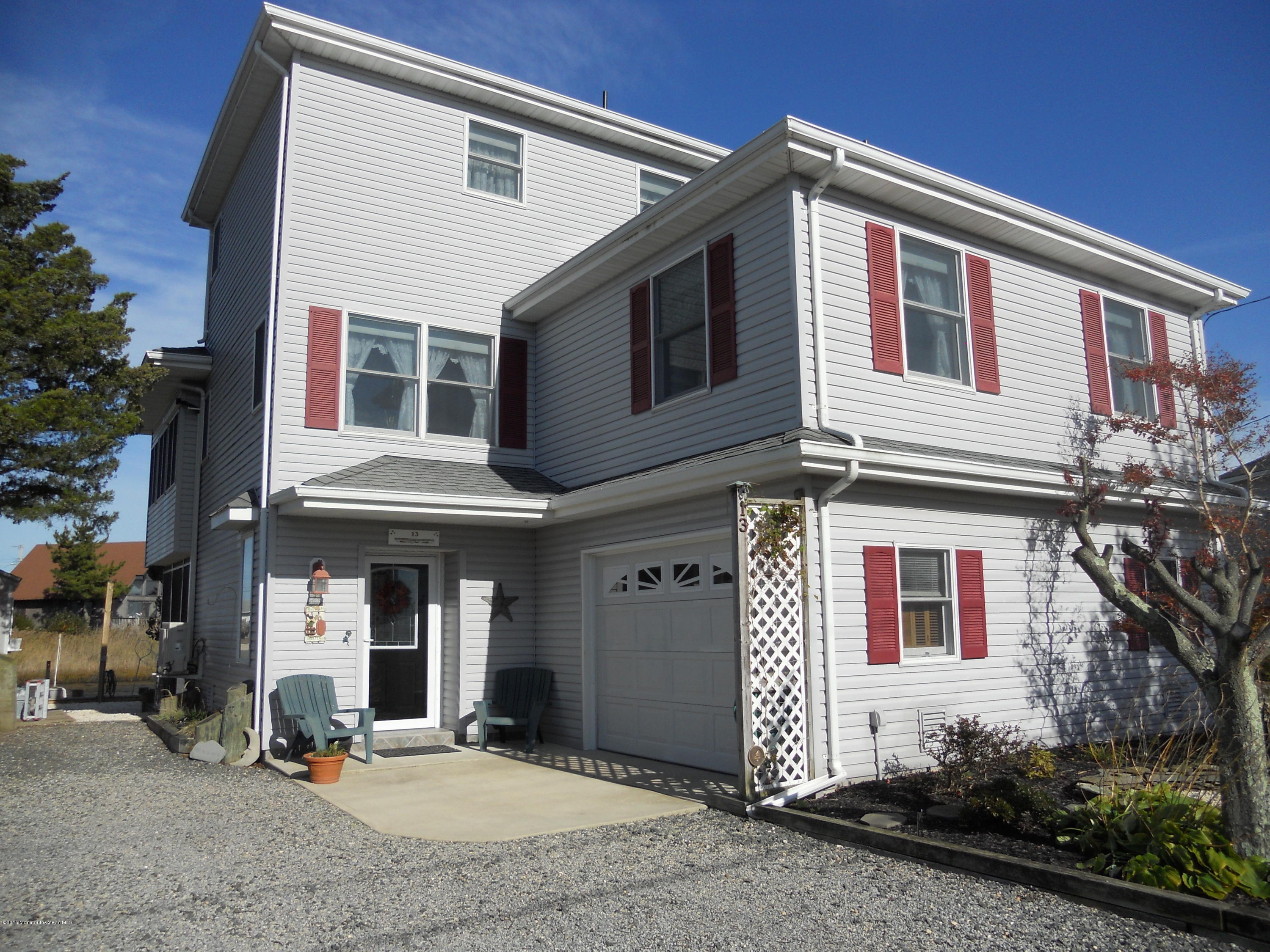13 East Pimlico Road Little Egg Harbor, NJ 08087 - Photo 4 of 26 Three-Story Waterfront