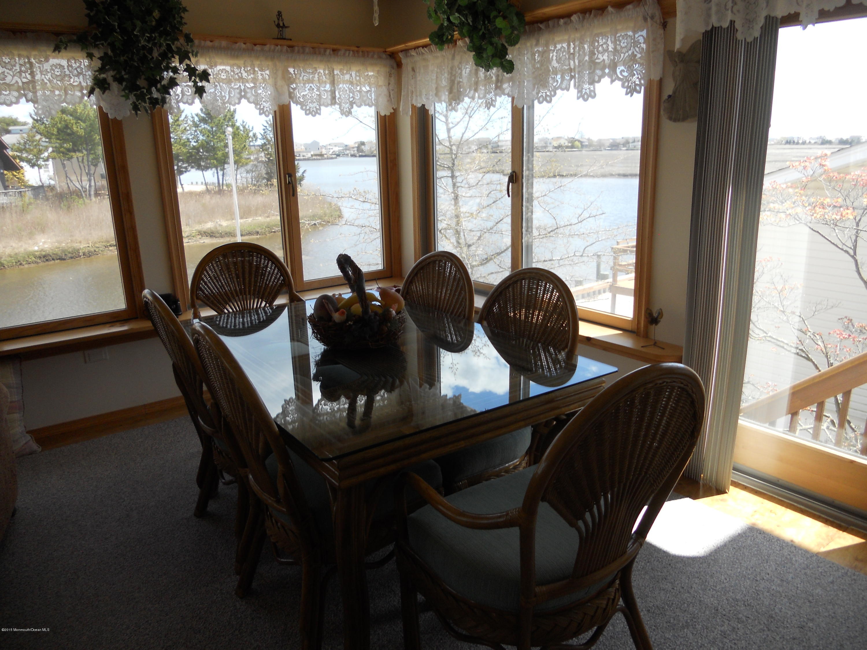 13 East Pimlico Road Little Egg Harbor, NJ 08087 - Photo 6 of 26 Dining