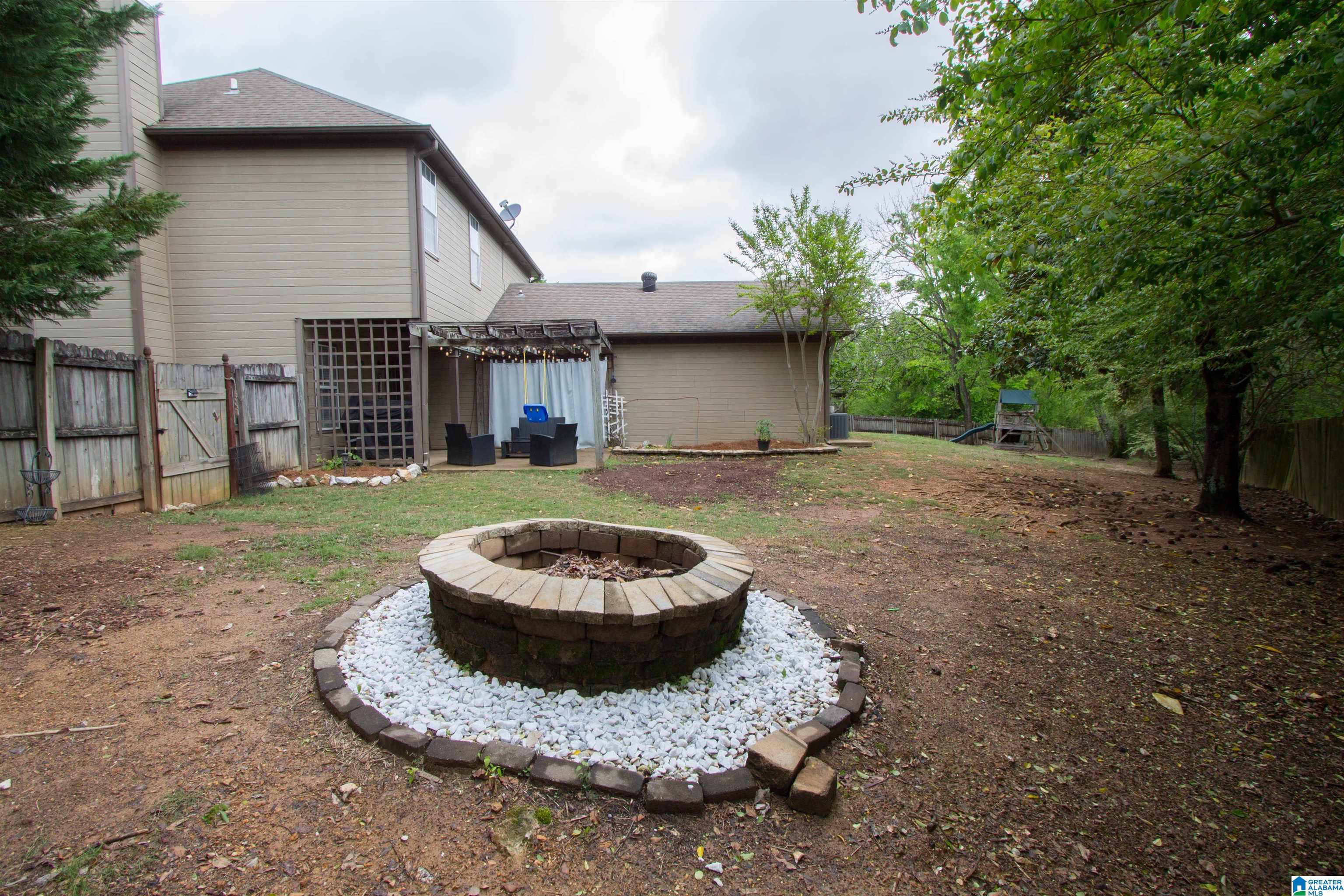 122 Meadowview Circle Pelham, AL 35124 - Photo 44 of 48