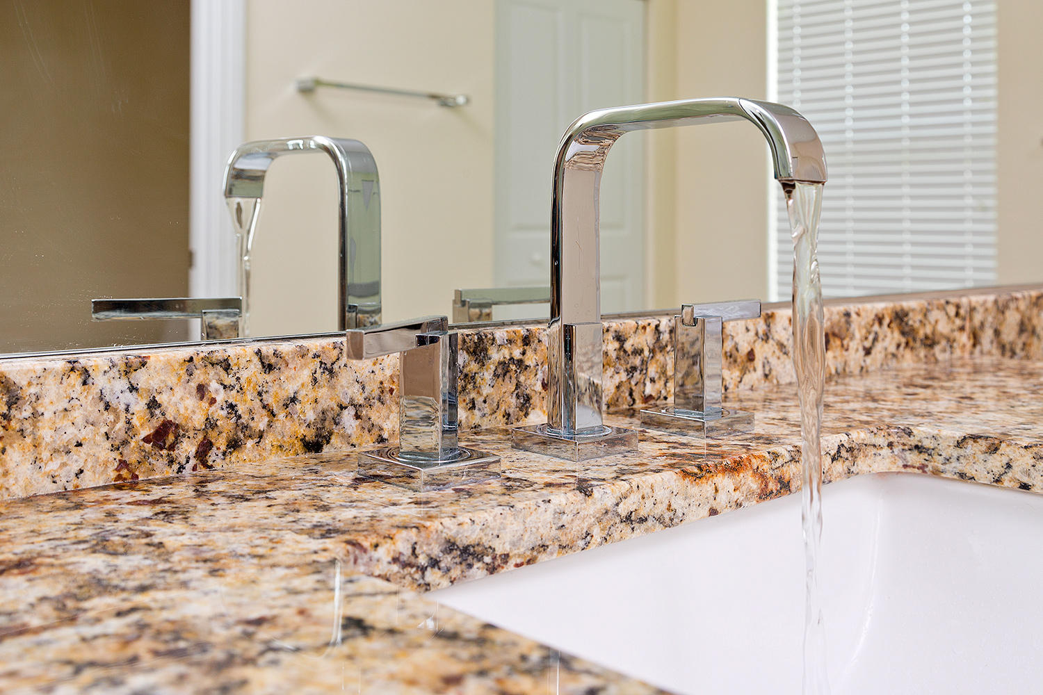 26 Pinehurst Lane Boca Raton, FL 33431 - Photo 23 of 36 23_Faucet2