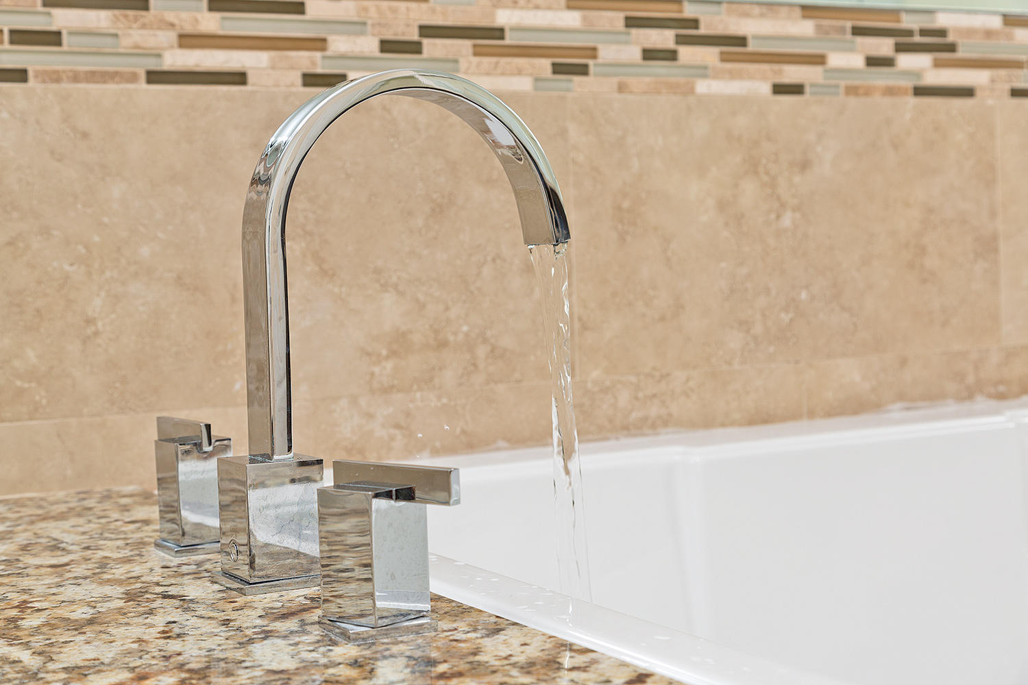 26 Pinehurst Lane Boca Raton, FL 33431 - Photo 25 of 36 25_Faucet1