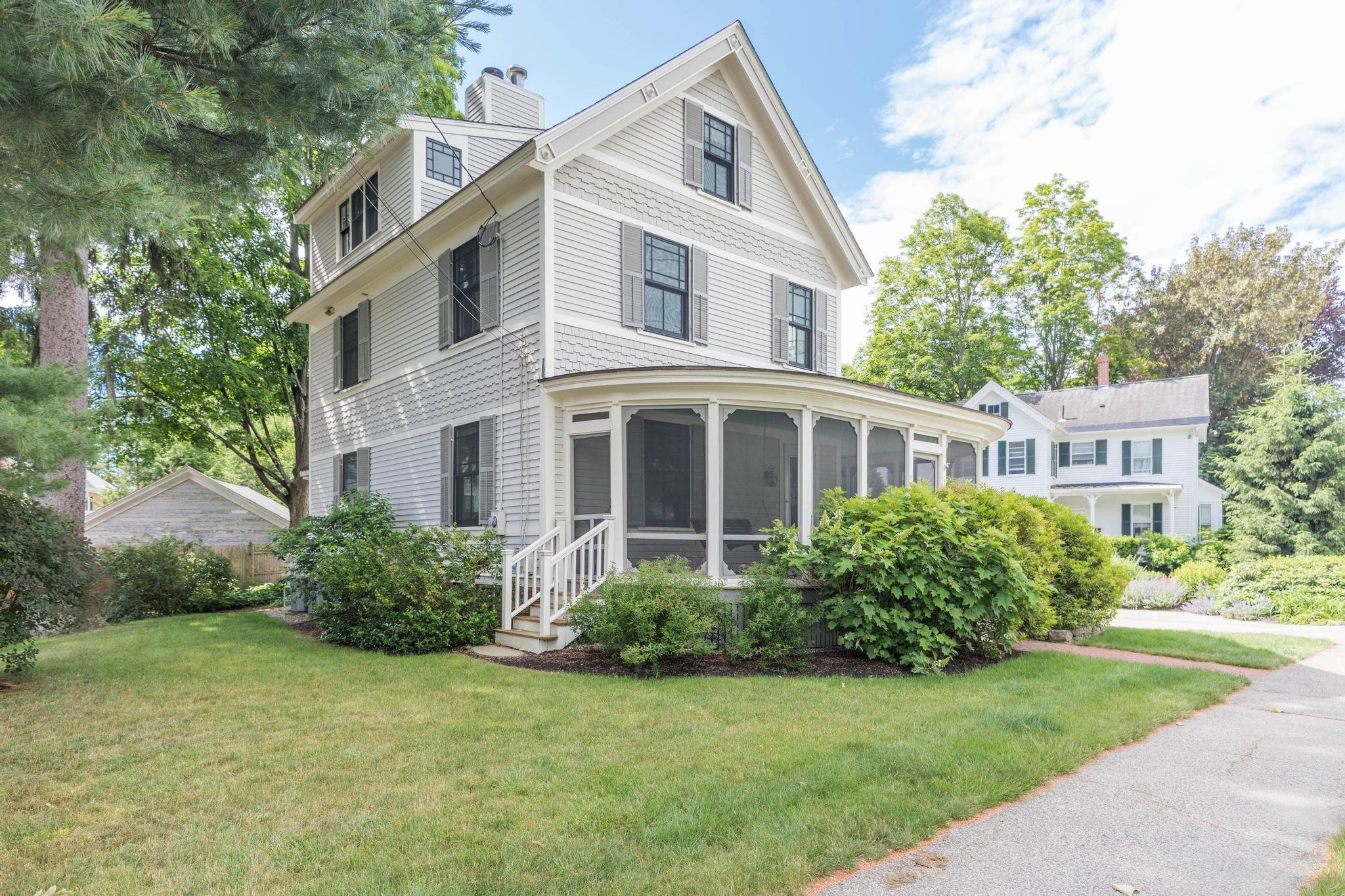 74 Court Street Exeter, NH 03833 - Photo 3 of 33 Gallery Image 3