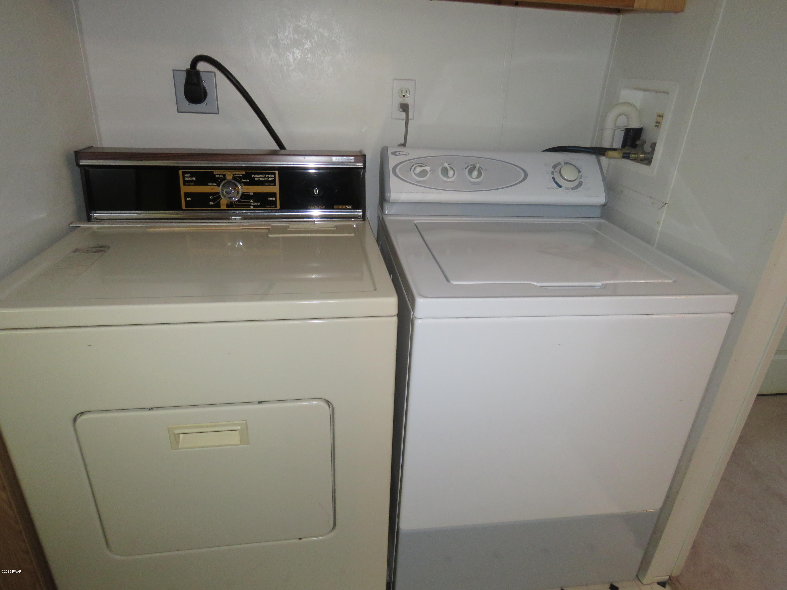 212-4 Upper Park Road Tafton, PA 18464 - Photo 9 of 19