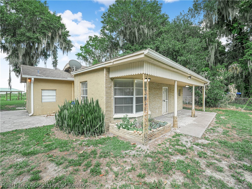 443 Racoon Lane Lorida, FL 33857 - Photo 37 of 48