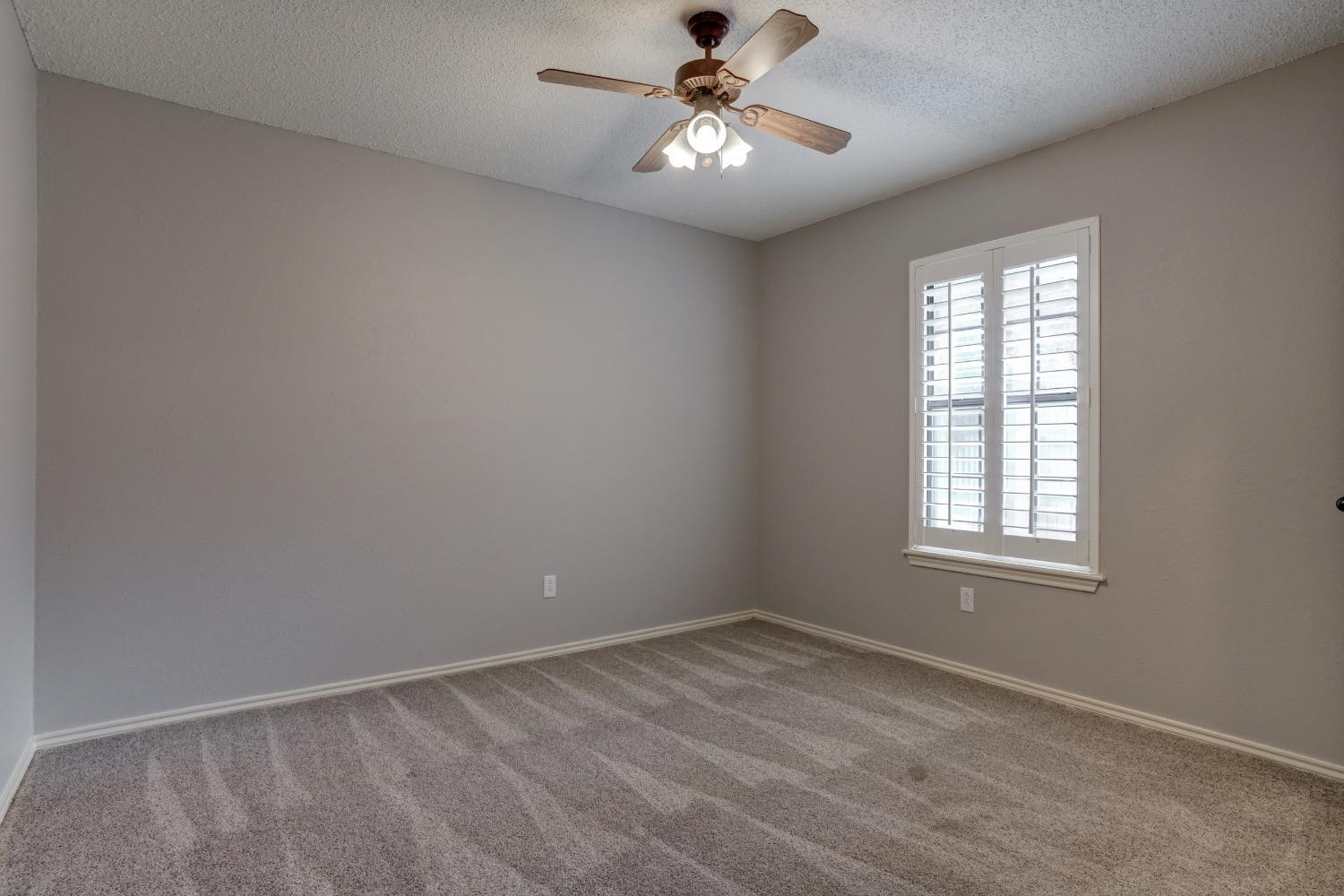 8311 Rochester Avenue Lubbock, TX 79424 - Photo 29 of 48 Bedroom 4