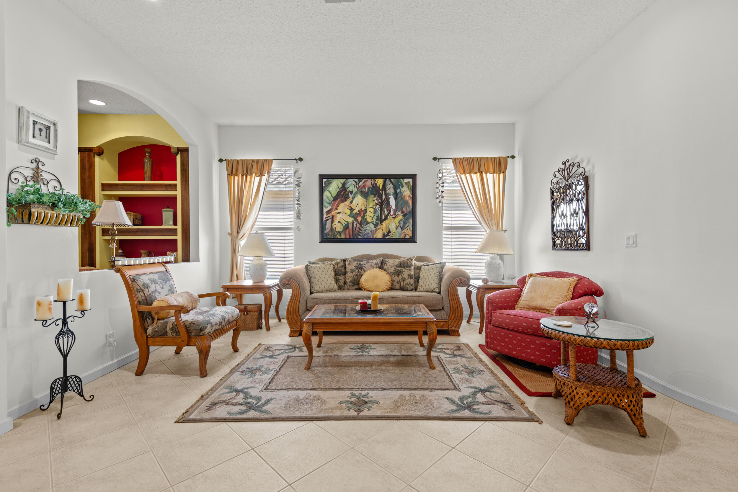333 Springview Loop Port St. Lucie, FL 34986 - Photo 3 of 76 Living Area