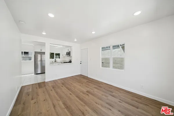 $2,495 | 1029 North Gardner Street, West Hollywood, CA 90046