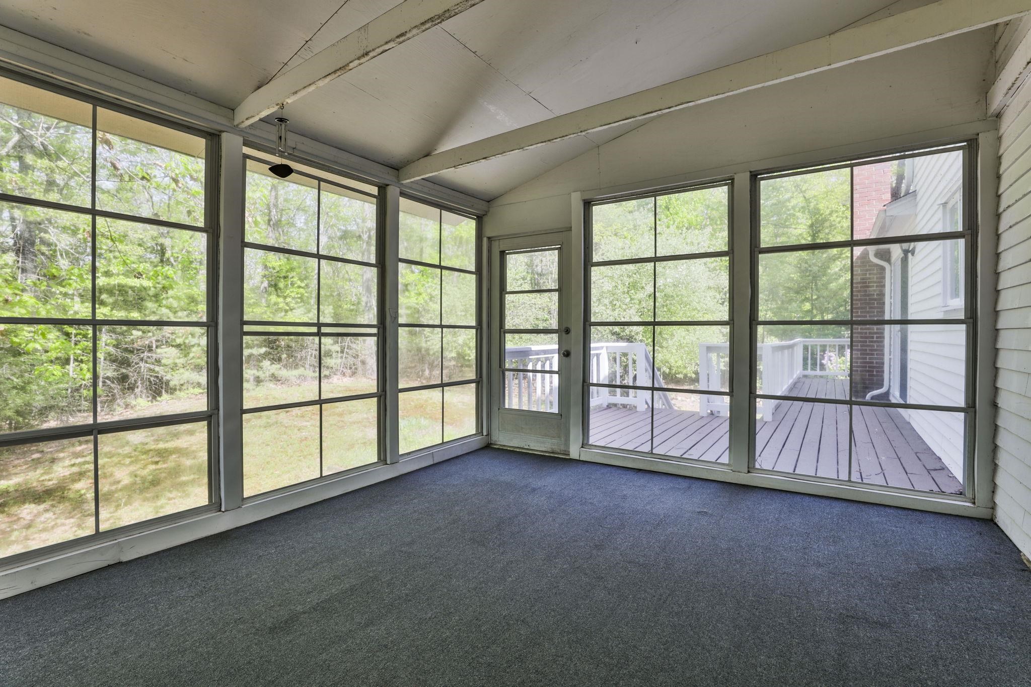 69 Stowell Road Bedford, NH 03110 - Photo 24 of 46