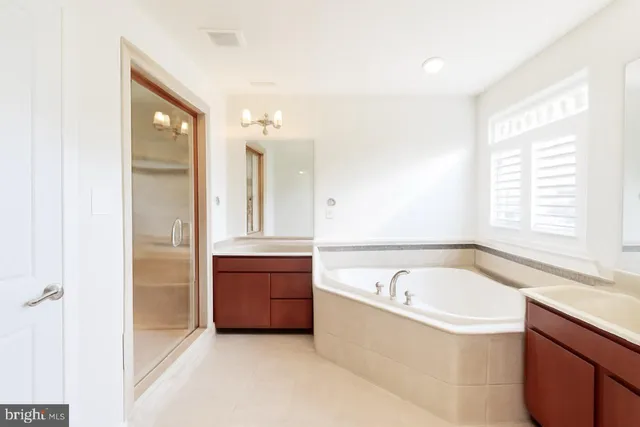 $3,600 | 3164 Lawrin Court, Chesapeake Beach, MD 20732