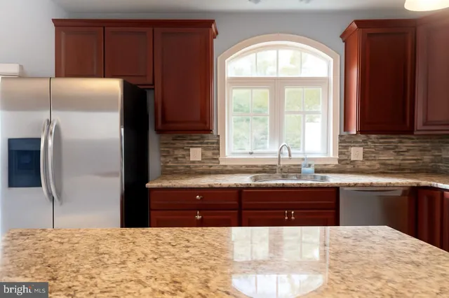 $3,600 | 3164 Lawrin Court, Chesapeake Beach, MD 20732