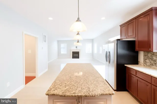 $3,600 | 3164 Lawrin Court, Chesapeake Beach, MD 20732