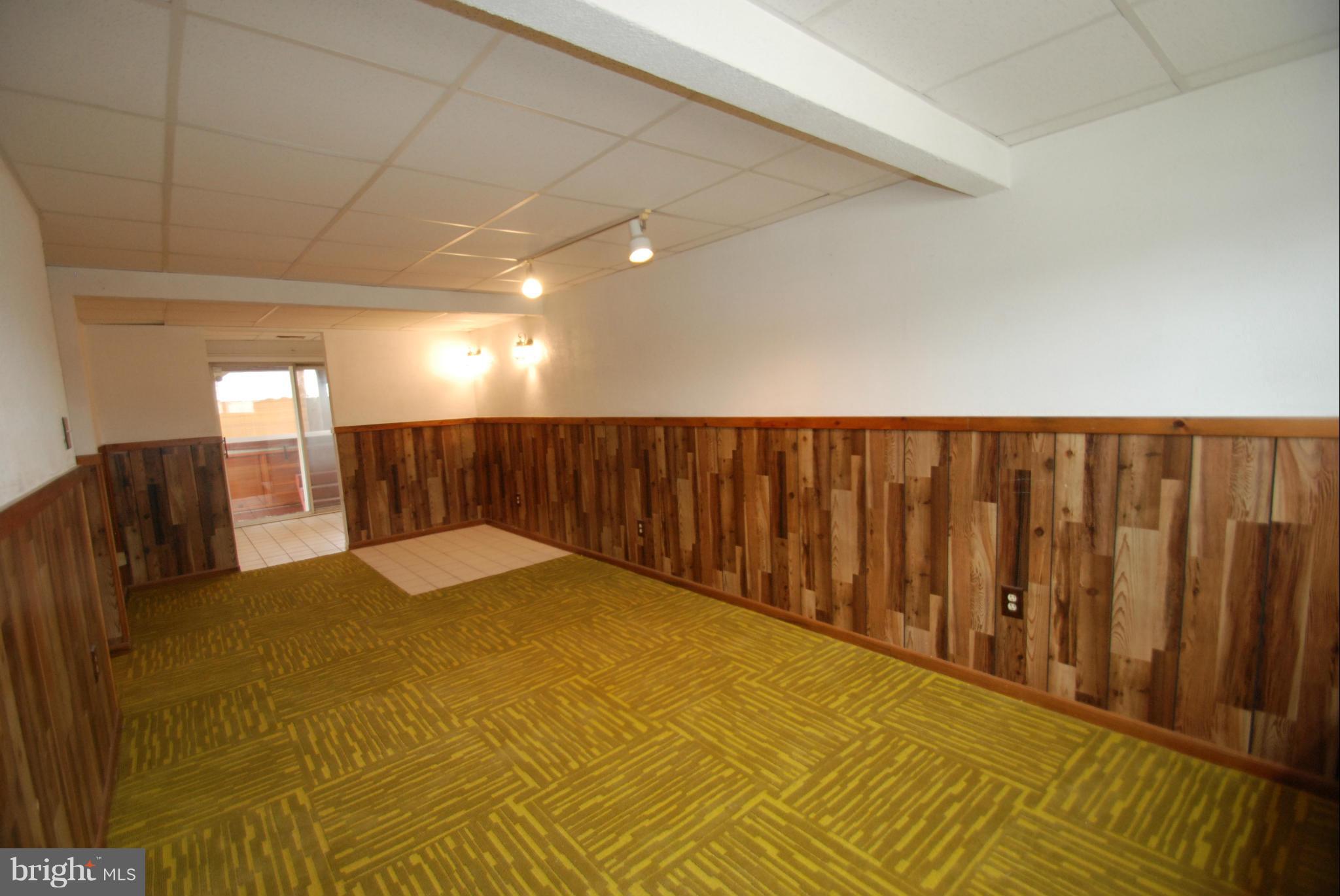 7754 Notley Road Pasadena, MD 21122 - Photo 17 of 30 Family Room / Recreational Room