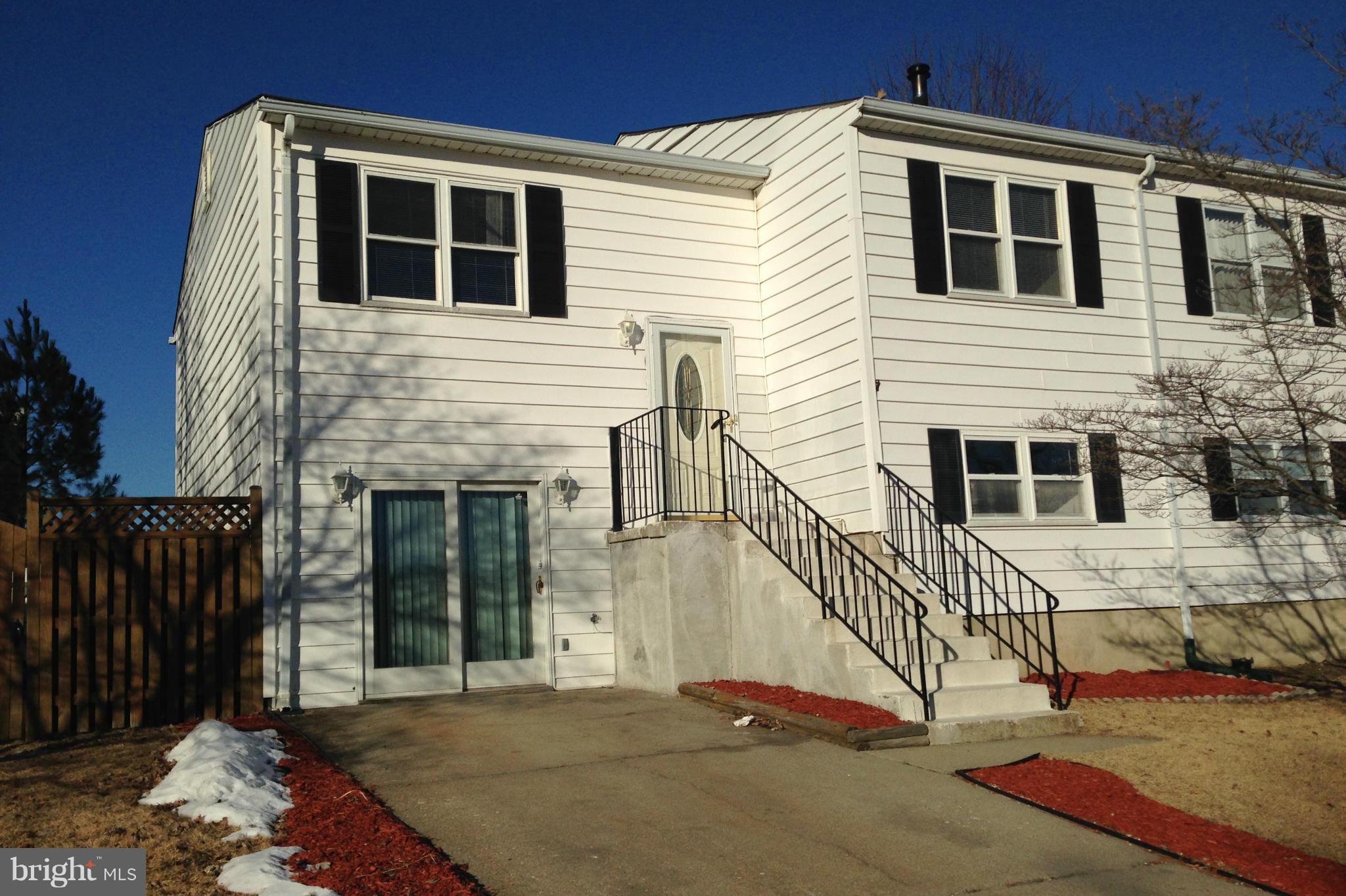 7754 Notley Road Pasadena, MD 21122 - Photo 30 of 30 Exterior (Front)