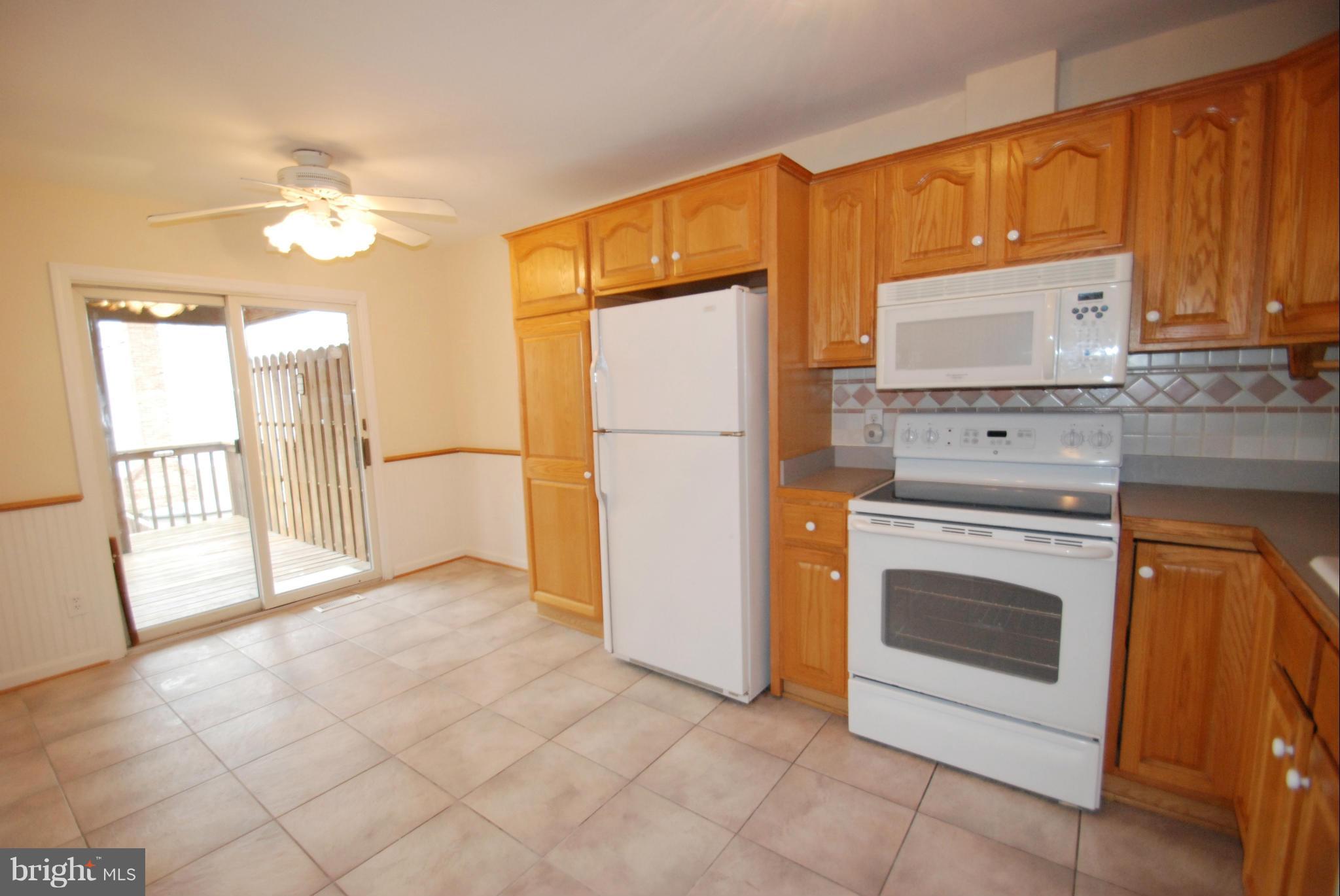 7754 Notley Road Pasadena, MD 21122 - Photo 5 of 30 Kitchen