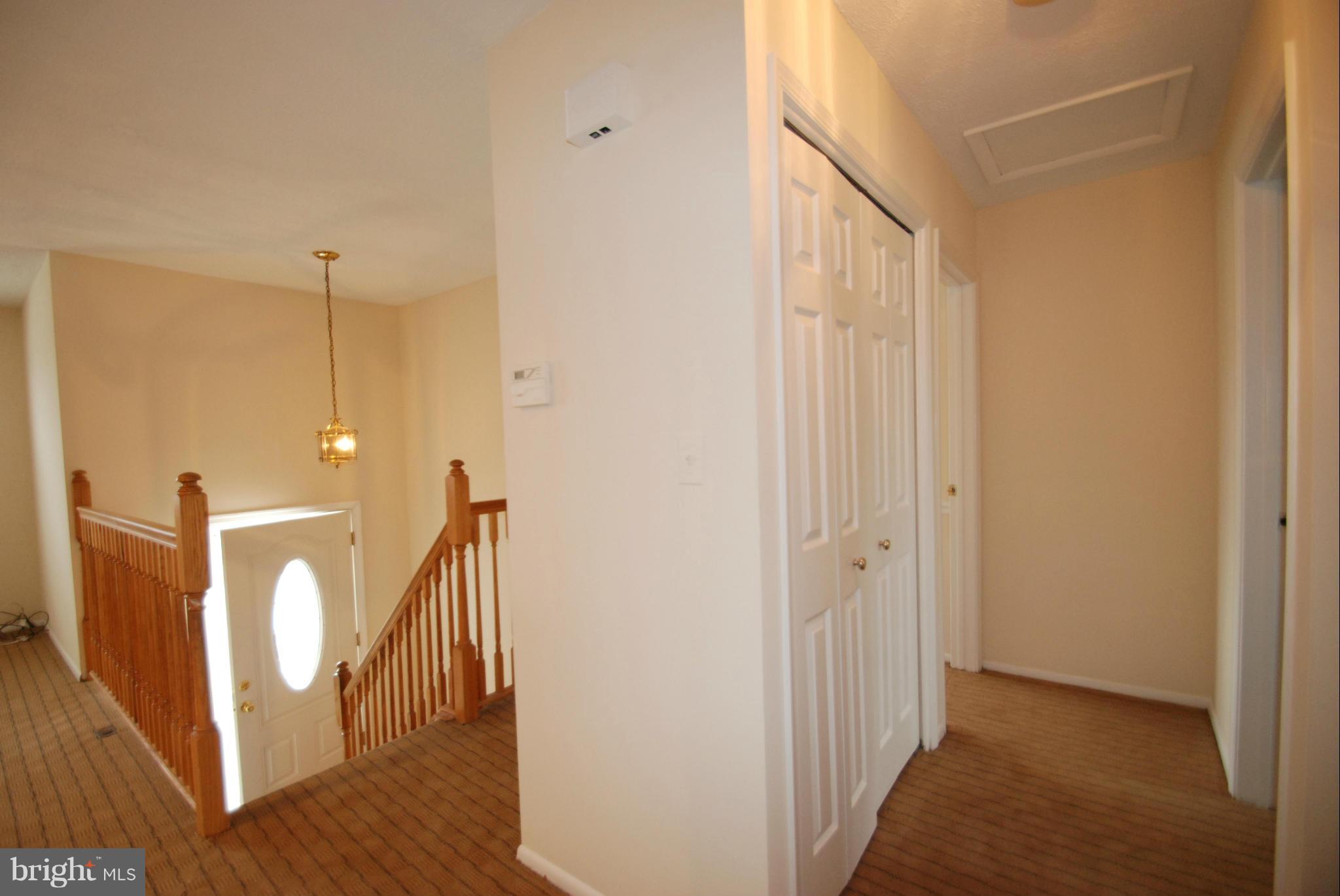 7754 Notley Road Pasadena, MD 21122 - Photo 10 of 30 Hallway