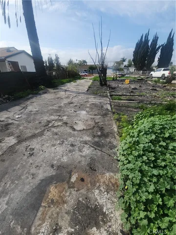 $250,000 | 1433 West 151st Street, Compton, CA 90220