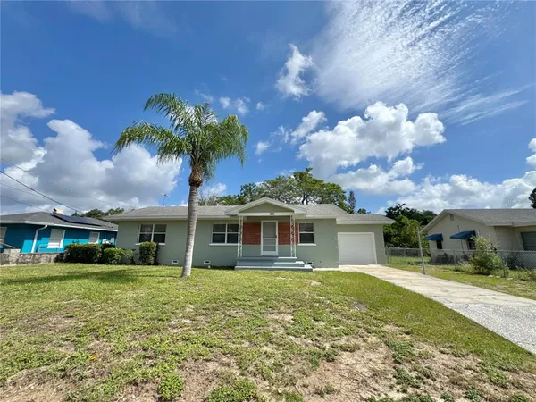 $189,000 | 921 Ave E Northeast, Winter Haven, FL 33881
