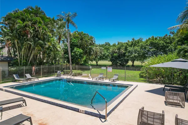 $9,500 | 2835 Polo Island Drive, Unit H103, Wellington, FL 33414