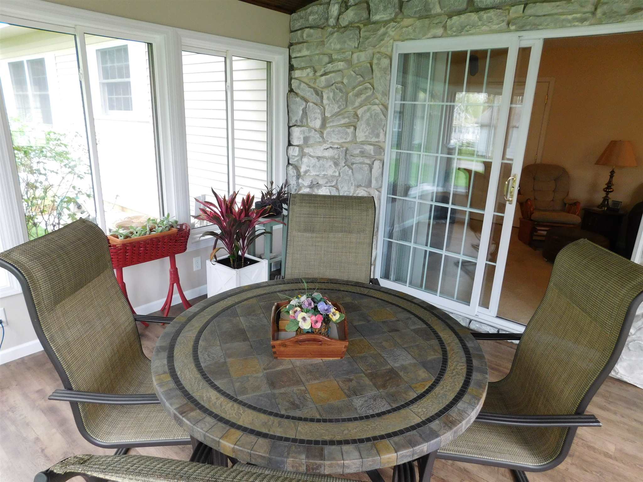 6705 East Cornelius Road Syracuse, IN 46567 - Photo 5 of 36 Gallery Image 5