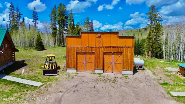 $2,999,000 | 807 Merna North Beaver Road, Daniel, WY 83115