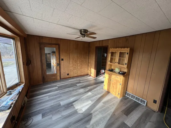 $189,000 | 20 South Main Street, McGregor, MN 55760