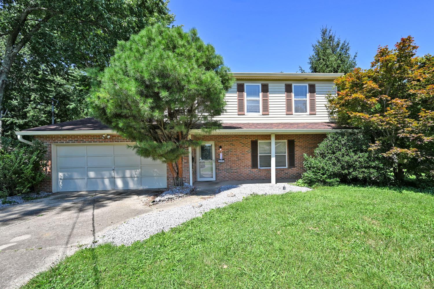 3633 Lewis Road Amelia, OH 45102 - Photo 4 of 39
