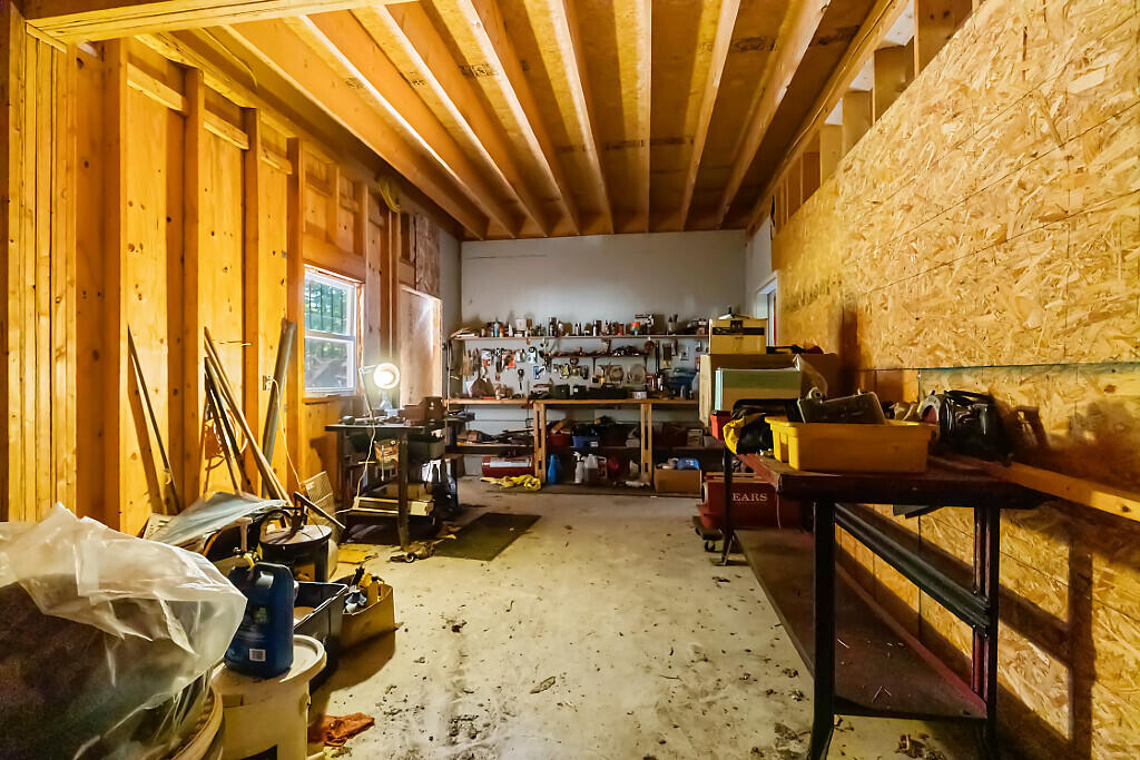 443 Dunbar Hill Road Embden, ME 04958 - Photo 17 of 32 14_BP5A4313_DxO_mls
