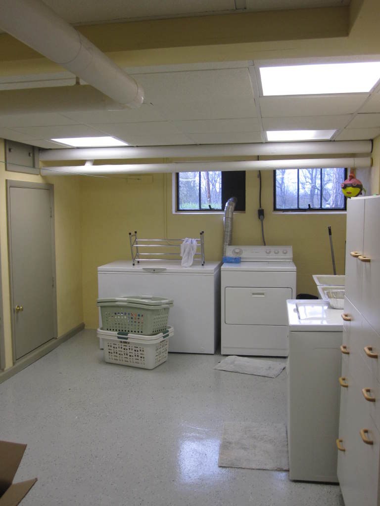804 Private Road Lewisburg, WV 24901 - Photo 20 of 36 Utility room in basement