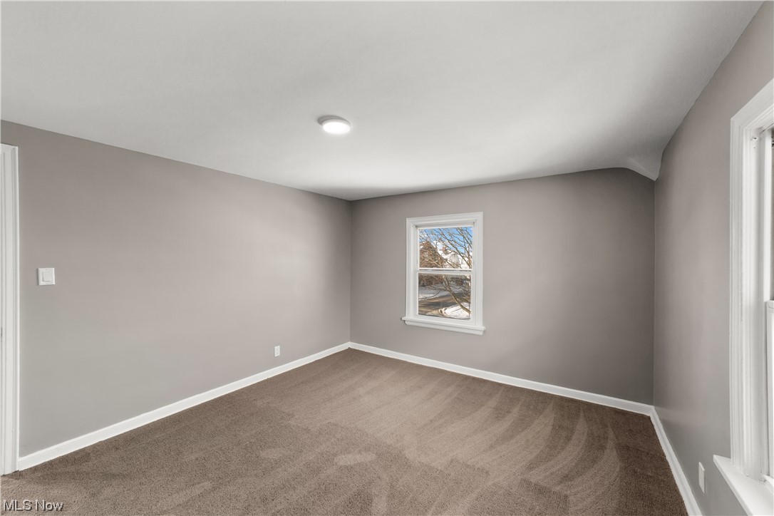 3617 Ludgate Road Cleveland, OH 44120 - Photo 17 of 32