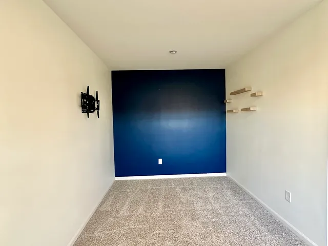 a view of empty room