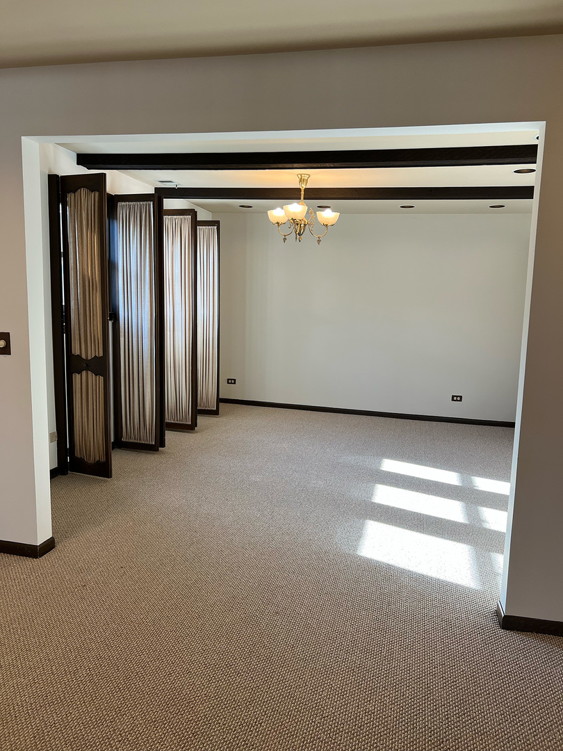 838 Michigan Avenue, Unit 4C Evanston, IL 60202 - Photo 5 of 22