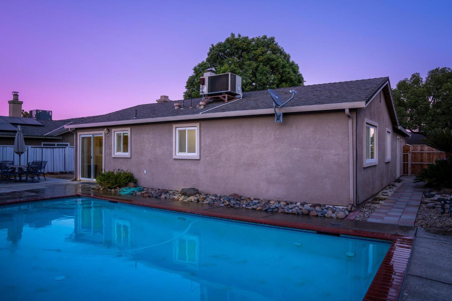 731 Dixie Lane Ripon, CA 95366 - Photo 17 of 22 a front view of a house with garden