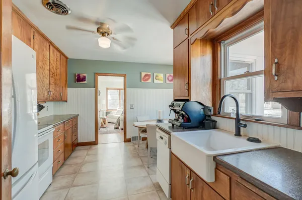 $369,000 | 208 11th Street, Hudson, WI 54016